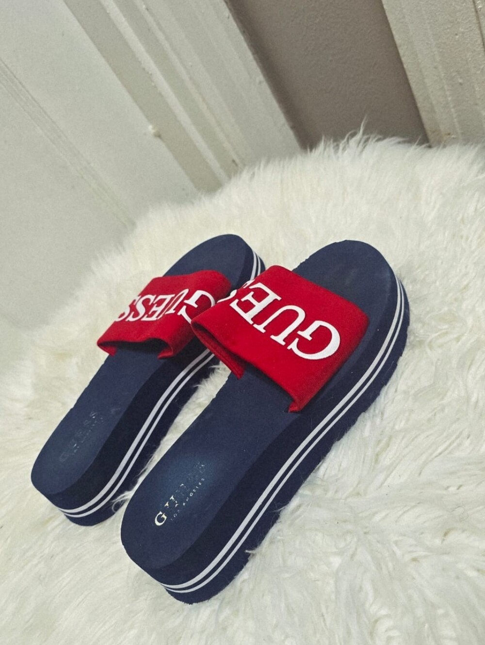 Guess Platform Slide Sandals Red Strap, White Logo and a Navy Blue Sole Size 6.5